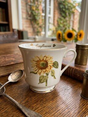 Vintage Sunflower Porcelain Teacup - August Birth Flower